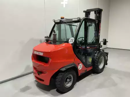Maastotrukki 2020  Manitou MSI30 (2)