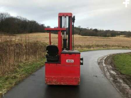 Vierweg reachtrucks 1994  Sichelschmidt M 925 (4)