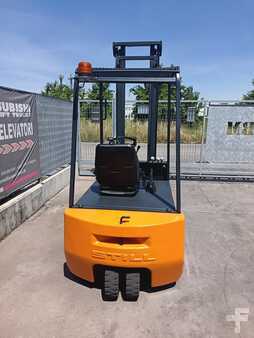 Elektromos 3 kerekű 2025  Still R 20-18 (7)