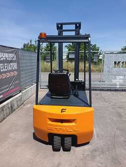 Elektromos 3 kerekű 2025  Still R 20-18 (8)