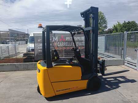 Jungheinrich EFG 320