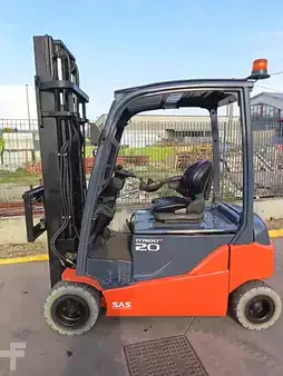 Carrelli elettrici 4 ruote 2021  Toyota 8FBM20T (4)