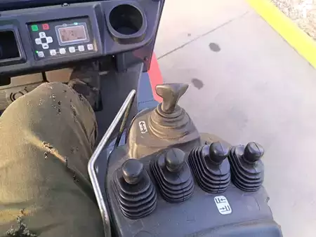 Carrelli elettrici 4 ruote 2021  Toyota 8FBM20T (6)