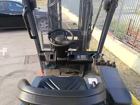 Carrelli elettrici 4 ruote 2021  Toyota 8FBM20T (7)