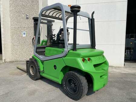 Empilhador diesel 2007  Cesab Drago 500 (3)