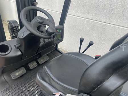 Carrelli elevatori diesel 2014  Linde H30D-05 (16)