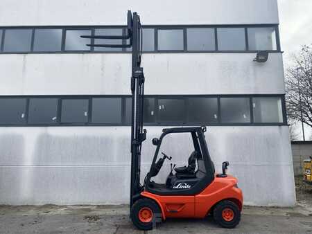 Carrelli elevatori diesel 2014  Linde H30D-05 (9)