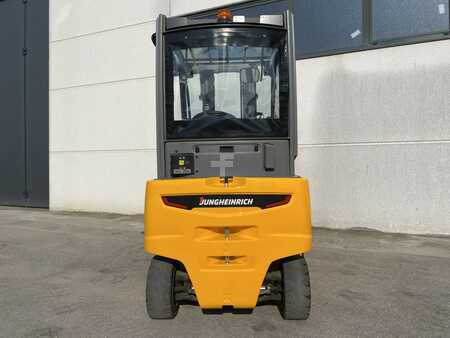 Elektro čtyřkolový VZV 2022  Jungheinrich EFG 320 (3)
