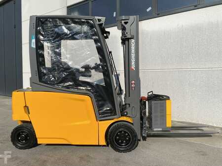 Elektro čtyřkolový VZV 2022  Jungheinrich EFG 320 (5)