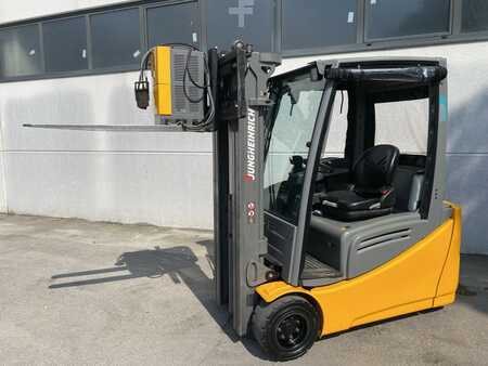 Elektro tříkolové VZV 2022  Jungheinrich EFG 220 (9)
