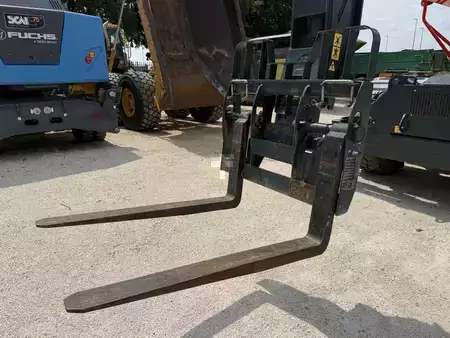 Manipulador Giratorio 2019  Magni RTH 5.25 SH-D/C (16)