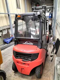 Diesel Forklifts 2011  Linde H16D (3) 