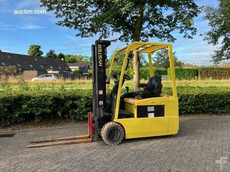 Elektromos 4 kerekű 2007  Hyster J1.60XMT (640) (1)