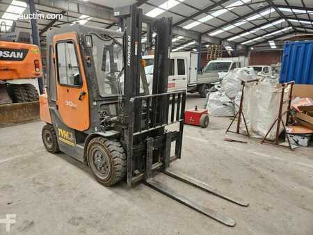 Doosan D30G PLUS