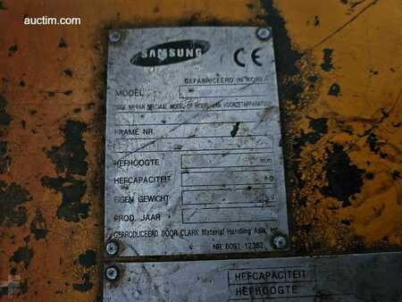 Propane Forklifts 1996  Samsung SE251 (14)