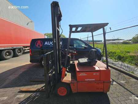 3-wiel elektrische heftrucks 1990  Linde E15 (1)