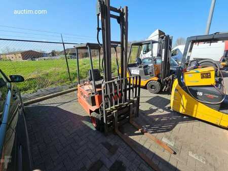 3-wiel elektrische heftrucks 1990  Linde E15 (4)