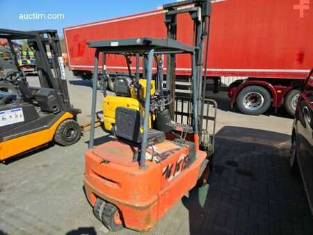 3-wiel elektrische heftrucks 1990  Linde E15 (6)