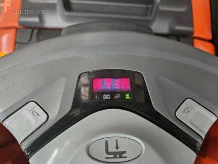 Stapelaars 2019  Toyota SPE140L (15)