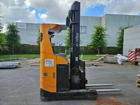Carrelli retrattili 2010  BT RRE 160 (2)