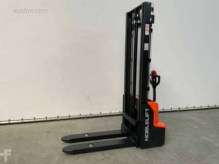 Stacker pedestre - Noblelift PSE12B29 (9)