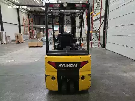 Elektromos 3 kerekű 2014  Hyundai 18BT-9 (8)