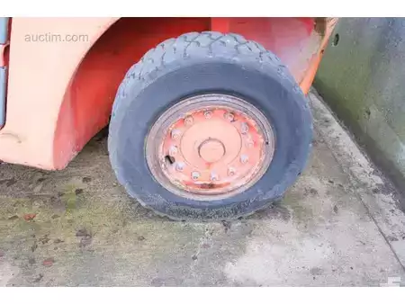 Dízel targoncák 2005  Linde H70D (12)