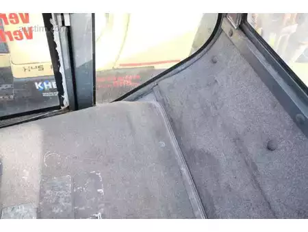 Dízel targoncák 2005  Linde H70D (15)