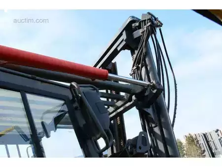 Dízel targoncák 2005  Linde H70D (40)