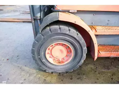 Dízel targoncák 2005  Linde H70D (6)