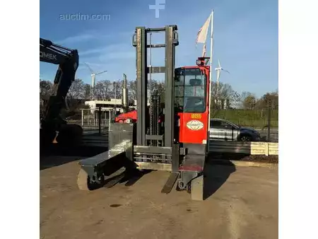 Skyvemast 2010  Combilift C4000 (3)