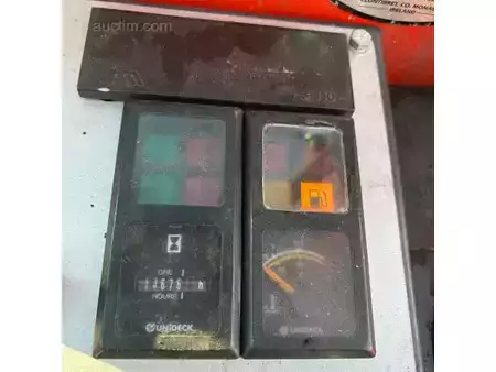 Skyvemast 2010  Combilift C4000 (9)