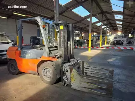 Diesel Forklifts 2006  Toyota 42-7FD35 (2)