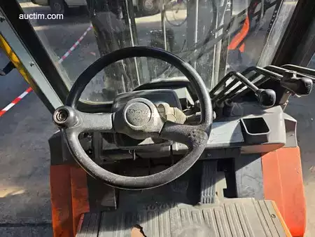 Diesel Forklifts 2006  Toyota 42-7FD35 (21)