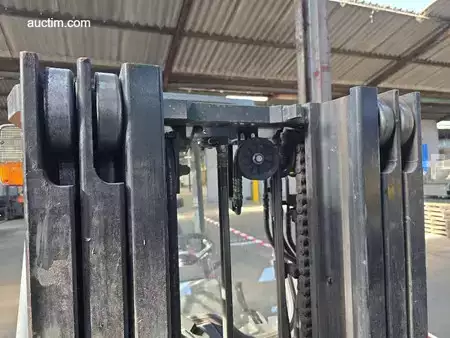 Diesel Forklifts 2006  Toyota 42-7FD35 (25)