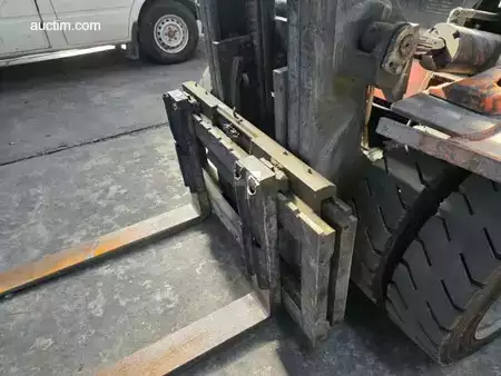 Diesel Forklifts 2005  Toyota 42-7D35 (11)