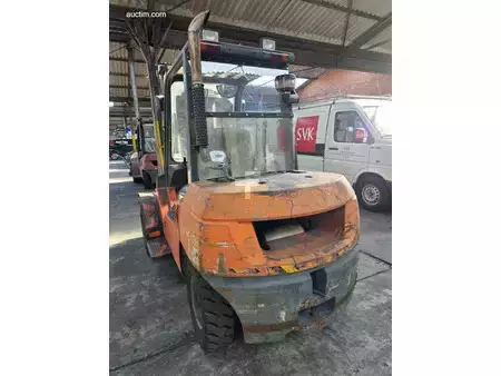 Diesel Forklifts 2005  Toyota 42-7D35 (15)