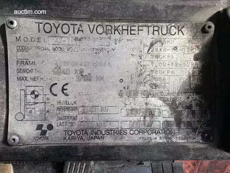Diesel Forklifts 2005  Toyota 42-7D35 (6)
