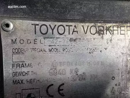 Diesel Forklifts 2005  Toyota 42-7D35 (7)