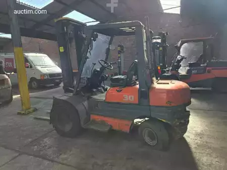 Empilhador diesel 1995  Toyota 02 6FDF 30 (5)