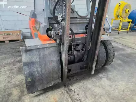 Diesel Forklifts 2008  Toyota 42-7FD40 (4)