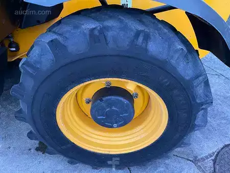 Verreikers (vast) 2015  JCB 531-70 (37)