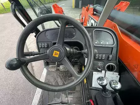Verreikers (vast) 2019  JCB 540-180 (21)