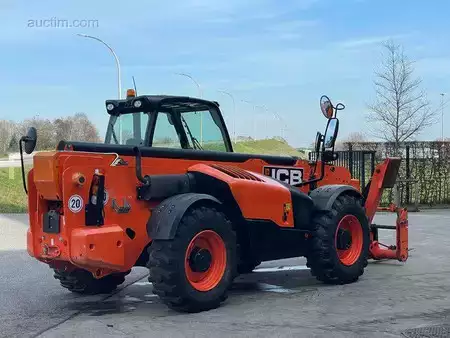 Verreikers (vast) 2019  JCB 540-180 (35)