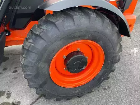 Verreikers (vast) 2019  JCB 540-180 (4)