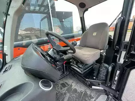 Verreikers (vast) 2019  JCB 540-180 (8)