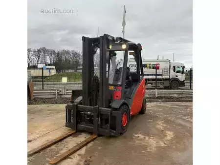 Dieselový VZV 2007  Linde H30D (1)