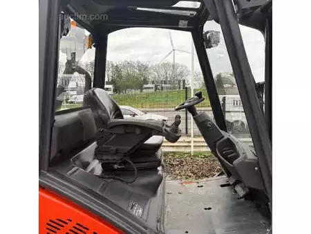 Dieselový VZV 2007  Linde H30D (7)