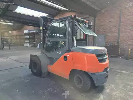 Diesel truck 2017  Toyota Tonero 50 40-8FD45N (11)
