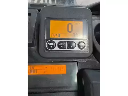 Diesel truck 2017  Toyota Tonero 50 40-8FD45N (23)